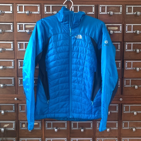 The North Face Jackets & Blazers - TNF Lightweight Puffer Women’s Summit Series Jacket Size Small
